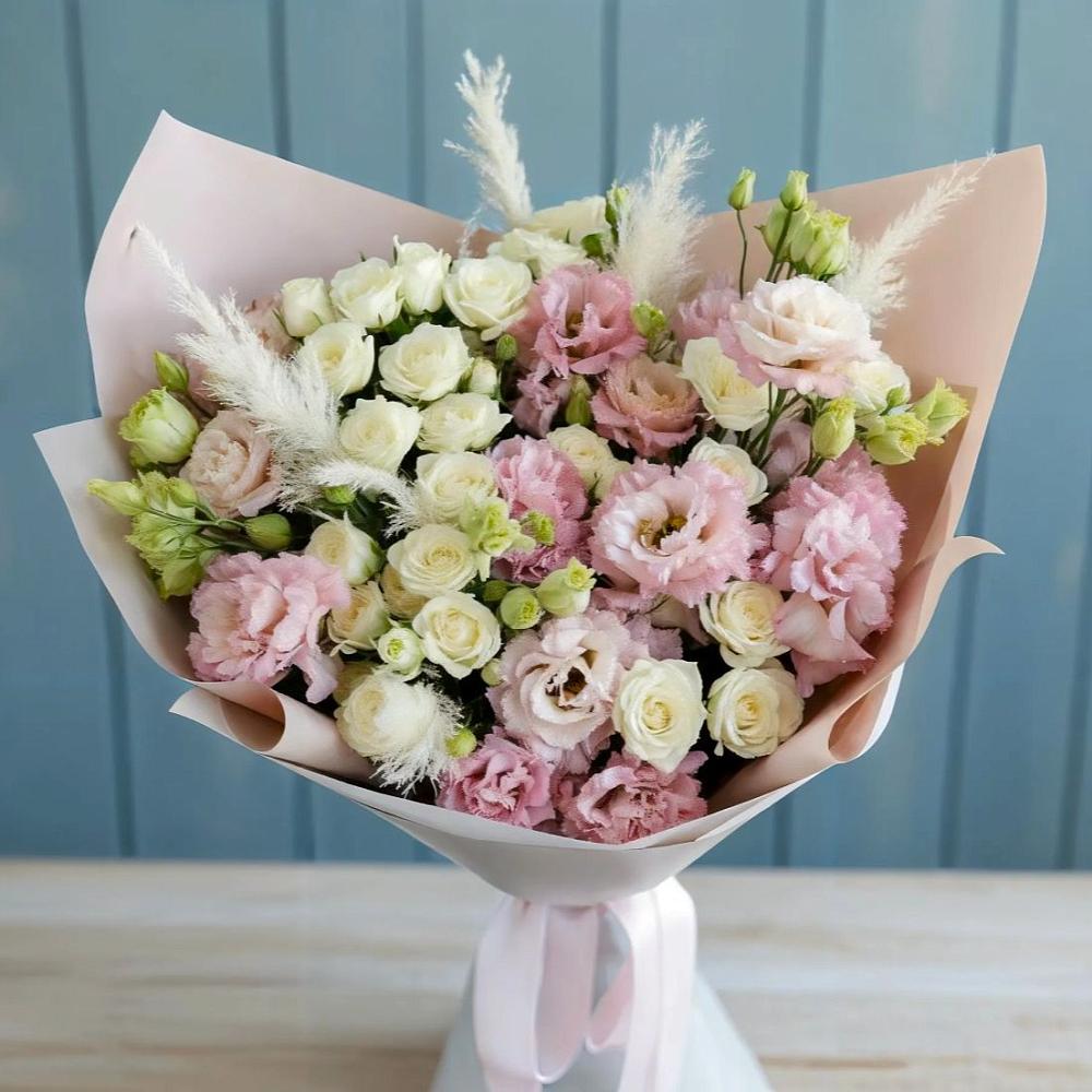 Букет цветов из: Альстромерии и Розы в Гайдуке