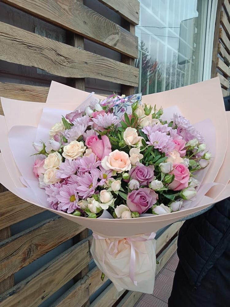 Букет цветов из: Розы и Хризантемы в Гайдуке