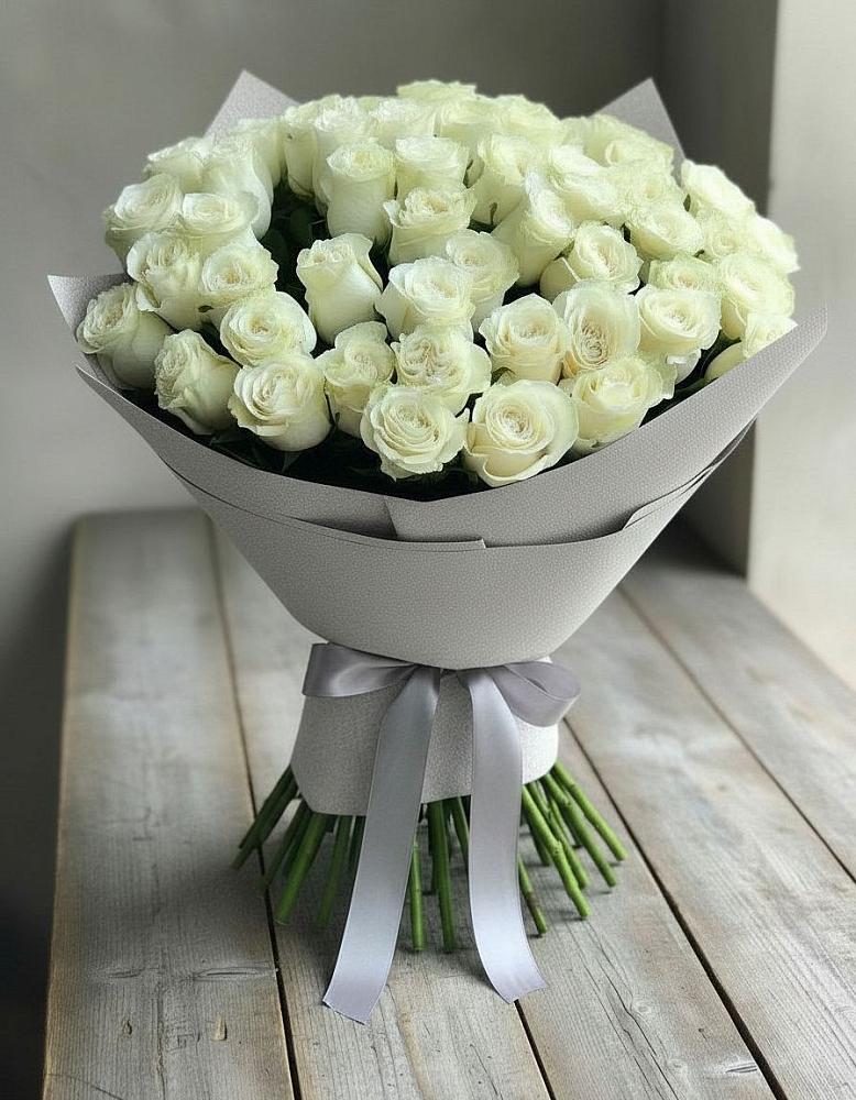 Букет 35 Белых роз в Гайдуке
